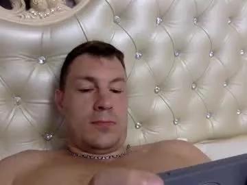 Freechat capt_oliver on Chaturbate