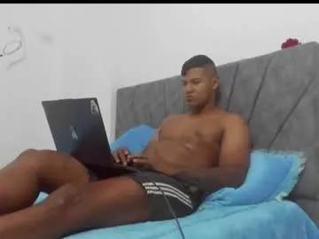 Freechat darren_lemus on Chaturbate