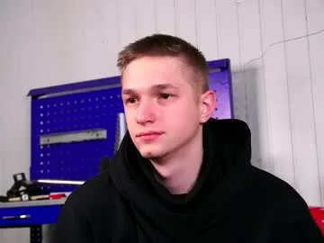 dustyn_fox on Chaturbate