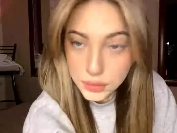 elizabethrabin from Chaturbate