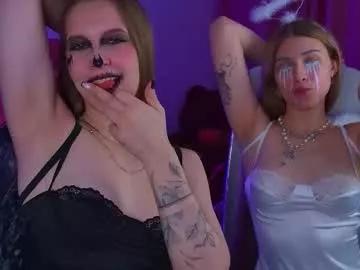 elliecutes from Chaturbate