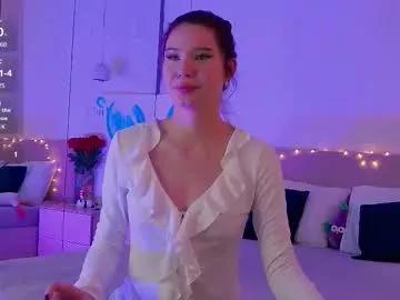 emma_plux on Chaturbate 
