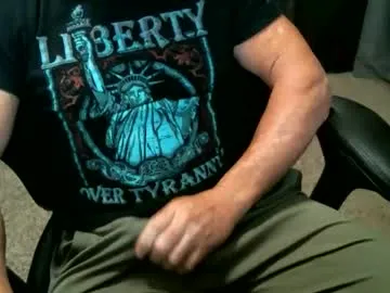 fitguy40 from Chaturbate