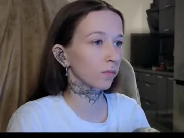 fran_bow on Chaturbate