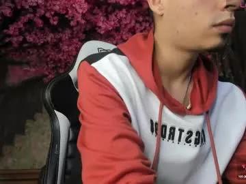 gregorymanccinni on Chaturbate 