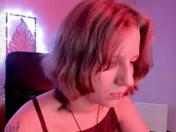 haileyfoxy from Chaturbate