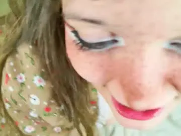 hannah_warren from Chaturbate