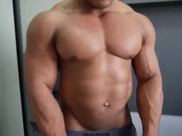 henrimusclee from Chaturbate