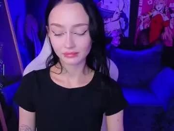 holly_berryy_ on Chaturbate 