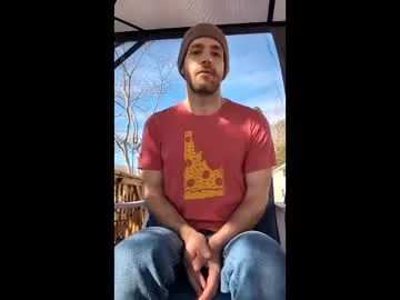 illuxx from Chaturbate