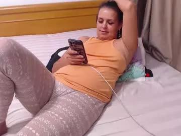 jessiestar3 on Chaturbate 