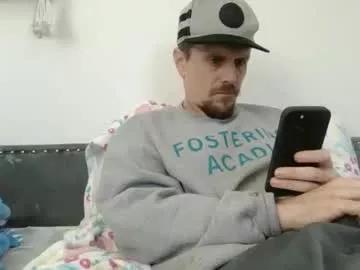 kcdowdy90 from Chaturbate