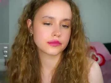 Freechat kendraedger on Chaturbate
