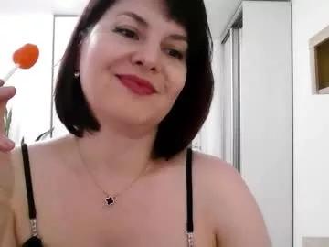 lavender_victoria from Chaturbate