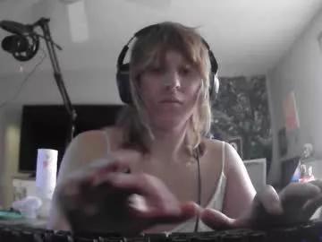 lilybvixen from Chaturbate