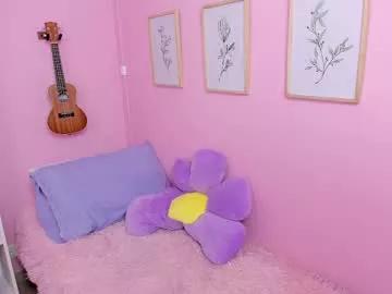 little_effy18_ on Chaturbate 