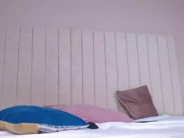 littleoliviia_ on Chaturbate 