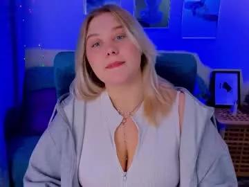 louisemous from Chaturbate