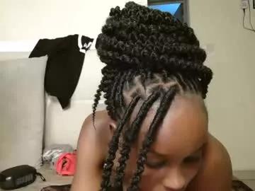 mamaapussy on Chaturbate 