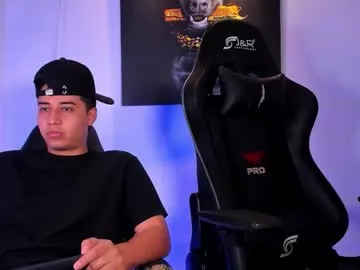 masters_boys from Chaturbate