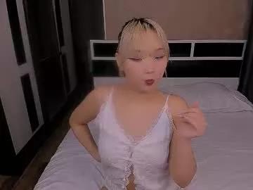 Freechat milla_waves on Chaturbate