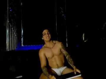 mr_maximo on Chaturbate 