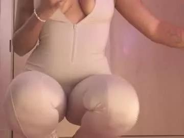natalia_curlyx on Chaturbate 