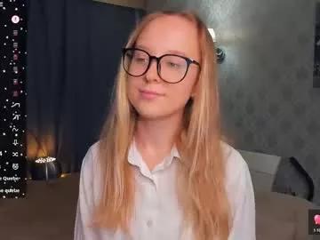 nicolavanderbie from Chaturbate