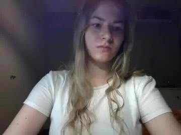 rosie_june from Chaturbate