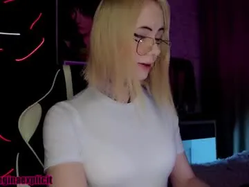 snake_bites on Chaturbate