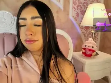 sofia_fantasyy on Chaturbate
