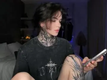 uwu_eva on Chaturbate