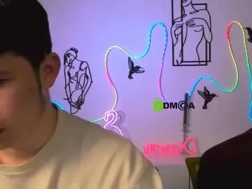 veldi_to on Chaturbate