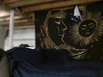 Freechat xxxjrstrokesxxx on Chaturbate