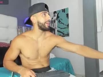 yiyo10_ on Chaturbate 