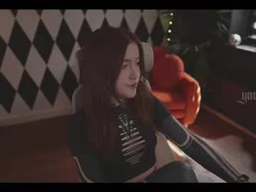 ynnenbrynn on Chaturbate 