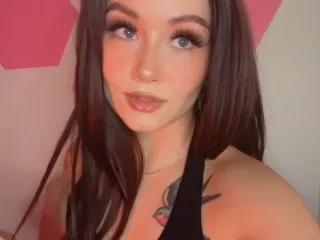 MiaHolland