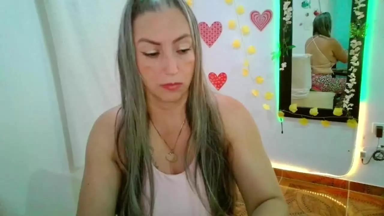 NathalyEva