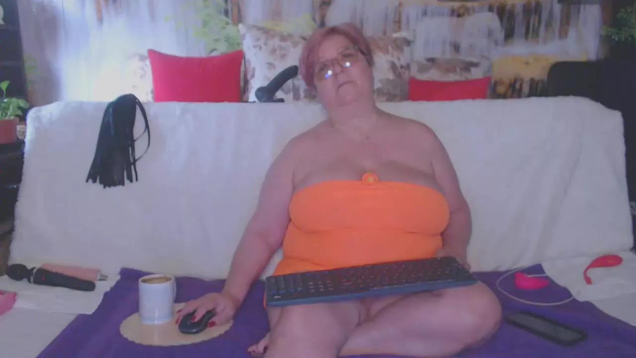 QueenPammy on Streamray 