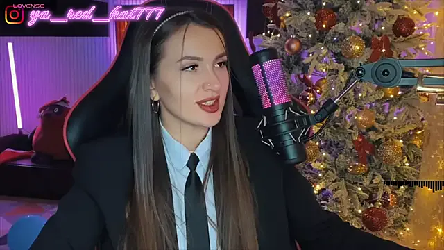 -RED_HAT- on StripChat