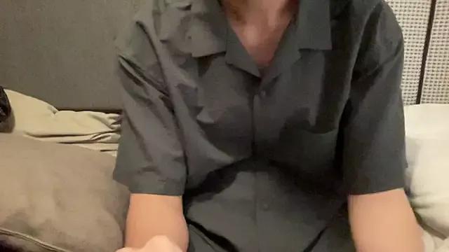 16hornydog from StripChat