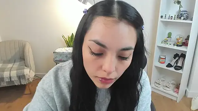 _BellaEvans_ on StripChat