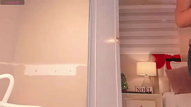 _emily__st on StripChat