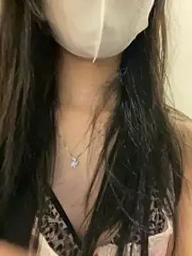 _SaRa_ from StripChat