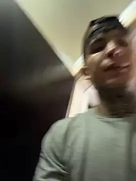 _Tomy08calderon from StripChat