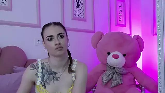 Abby__White on StripChat 