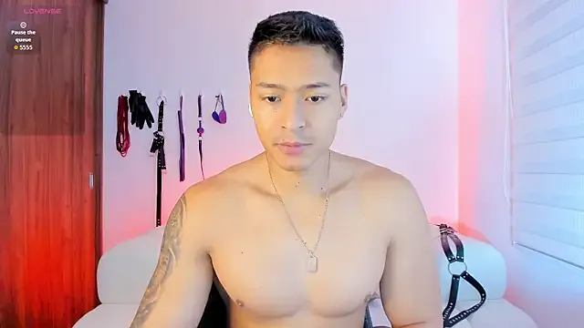 abu_dhabi_21 — cum-clouds and ass-