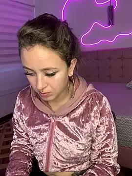 Adhara_cambell on StripChat 