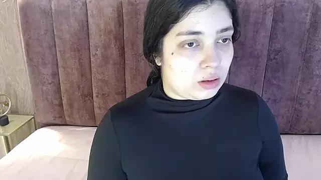 AgathaLynx on StripChat 