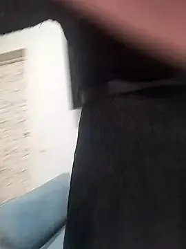 AhlyssaLove1155 from StripChat